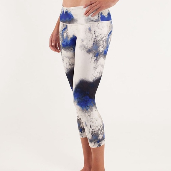 NWOT Lululemon Athletica Milky Way Multi Capris/ Leggings / Crop Pant - Picture 2 of 11